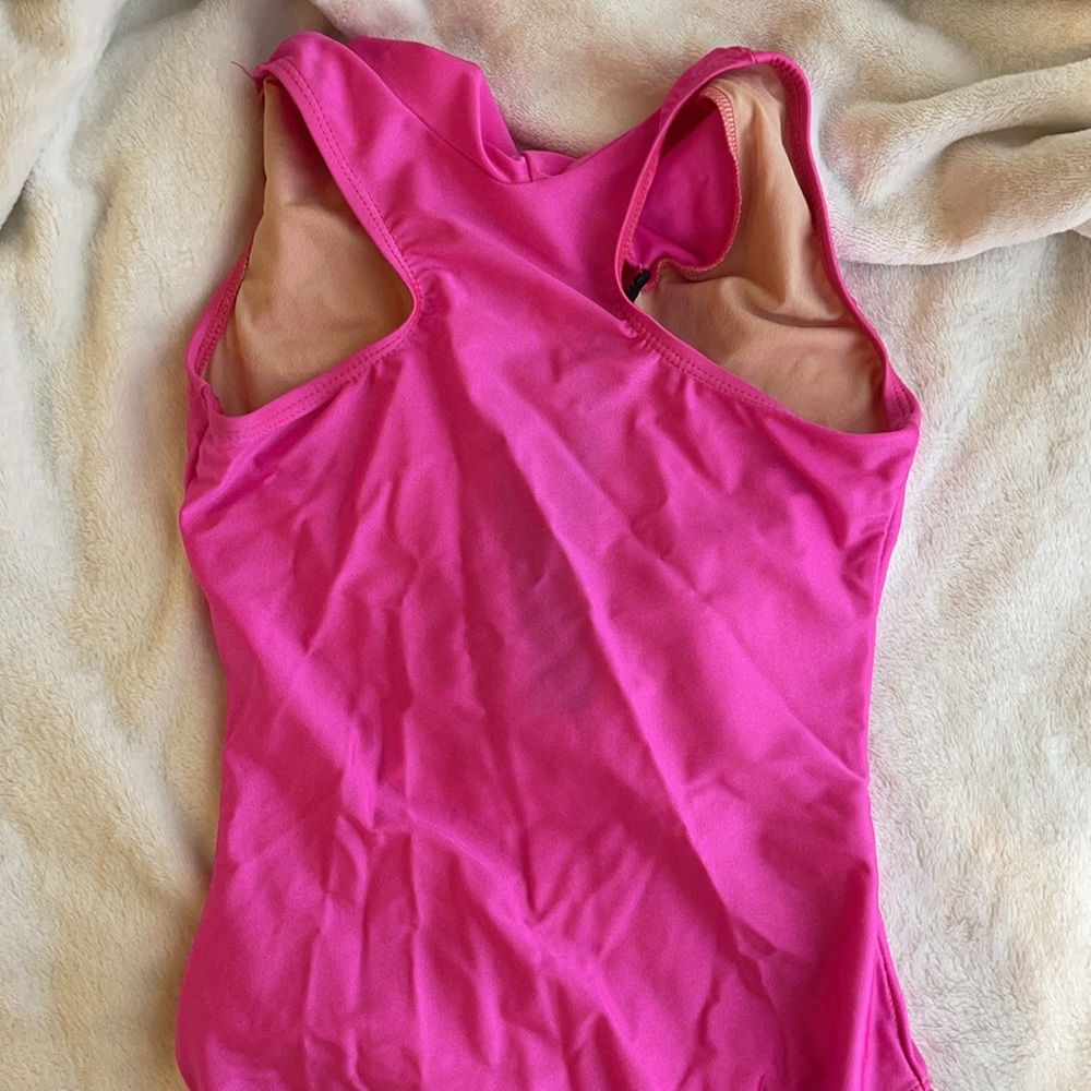 2 Pink leotards - Picture 2 of 3
